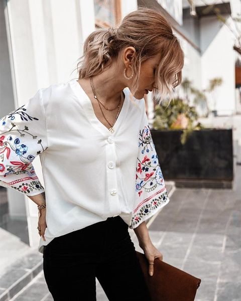 women's blouses & shirts womens and spring summer cotton linen shirt embroidery blouse women button up elegant v-neck femme blusas 1 8, White
women's blouses & shirts womens and spring summer cotton linen shirt embroidery blouse women button up elegant v-neck femme blusas 1 8, White