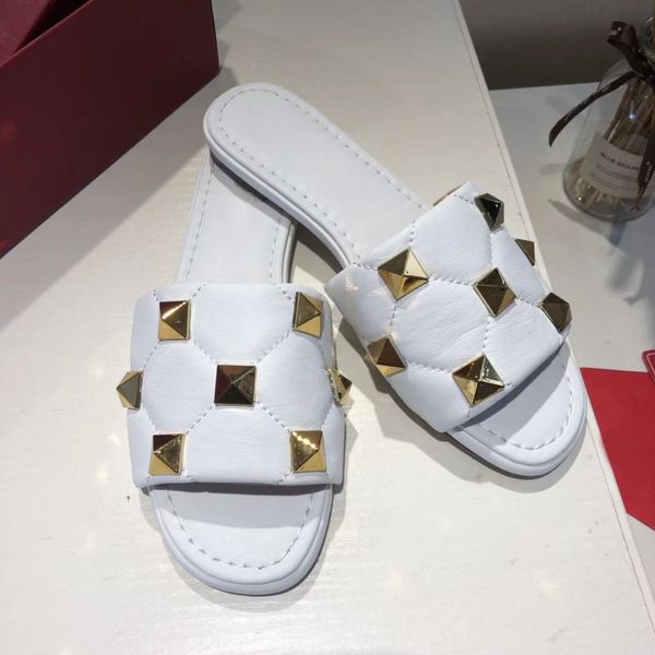 80% off store online with fashion casual comfortable sheepskin rivet women's flip flop luxurious and gorgeous wear-resistant rubber sol, Black
80% off store online with fashion casual comfortable sheepskin rivet women's flip flop luxurious and gorgeous wear-resistant rubber sol, Black