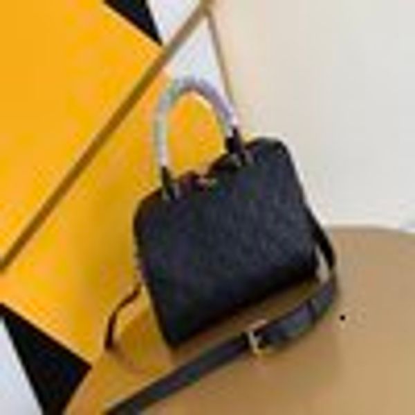 libobo6_1 2daz m42401 m42402 backpacks handbags iconic handles shoulder bags totes cross body bag clutches evening oxidized leather, Red;black
libobo6_1 2daz m42401 m42402 backpacks handbags iconic handles shoulder bags totes cross body bag clutches evening oxidized leather, Red;black
