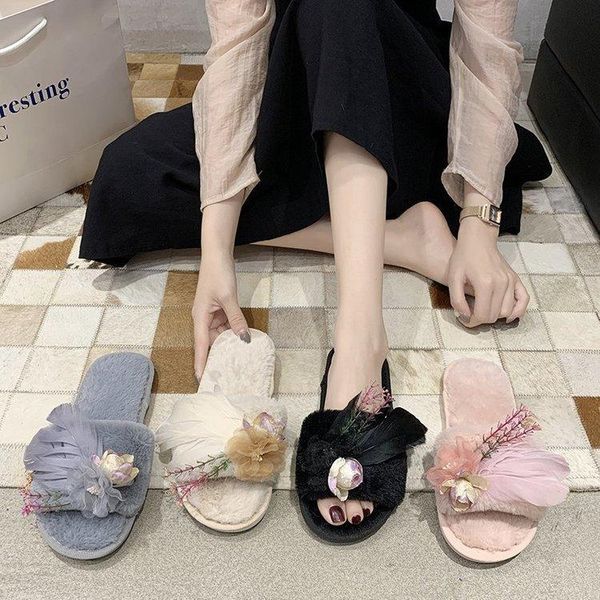 autumn and winter home wool sleeper cotton slippers women's outer wear flat bottom word fluffy sleepe, Black
autumn and winter home wool sleeper cotton slippers women's outer wear flat bottom word fluffy sleepe, Black