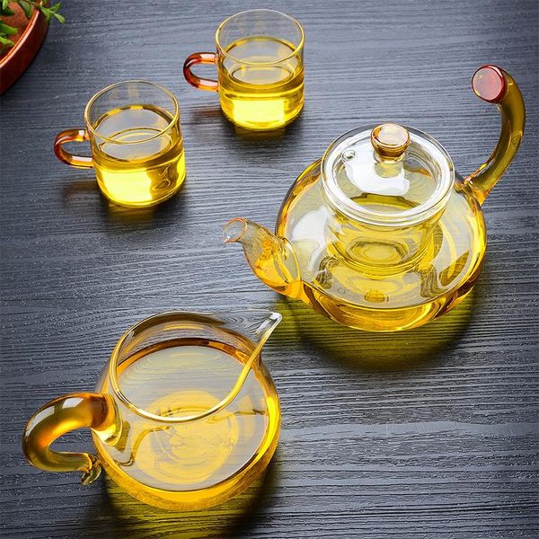 wine glasses creative handle glass cup thickened tea haigong household heat-resistant dispenser ceremony accessories
wine glasses creative handle glass cup thickened tea haigong household heat-resistant dispenser ceremony accessories