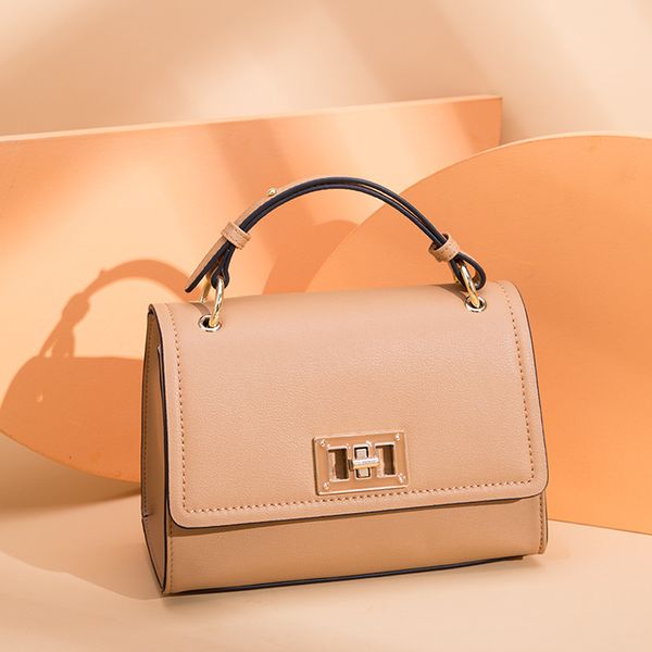 70% off design hand women's 2021 new one shoulder portable straddle large capacity versatile fashion leather women's bag ae18
70% off design hand women's 2021 new one shoulder portable straddle large capacity versatile fashion leather women's bag ae18