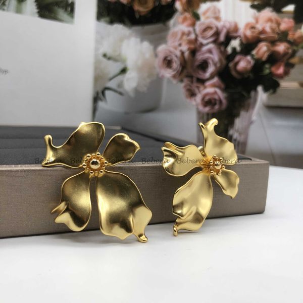 flower earrings exaggerate high level metal petals 925 silver needle earrings female black friday online sales
flower earrings exaggerate high level metal petals 925 silver needle earrings female black friday online sales