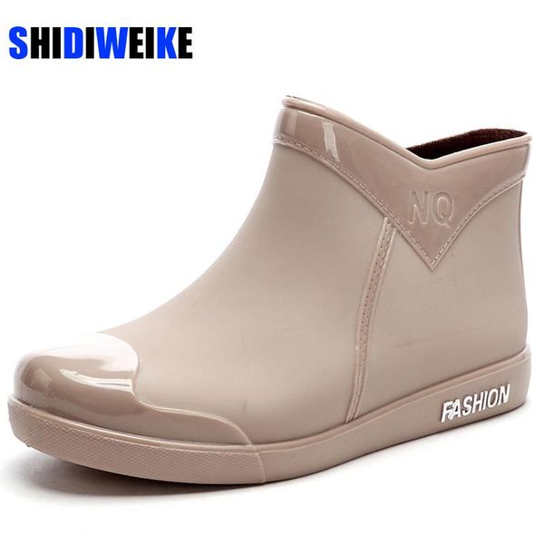 boots rubber shoes women waterproof rain ankle 2021 spring autumn female water rainboots flats ac467, Black
boots rubber shoes women waterproof rain ankle 2021 spring autumn female water rainboots flats ac467, Black