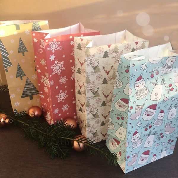 gift wrap 24pcs christmas bag paper candy cookies with sticker snowflake tree food packing bags xmas navidad decor
gift wrap 24pcs christmas bag paper candy cookies with sticker snowflake tree food packing bags xmas navidad decor