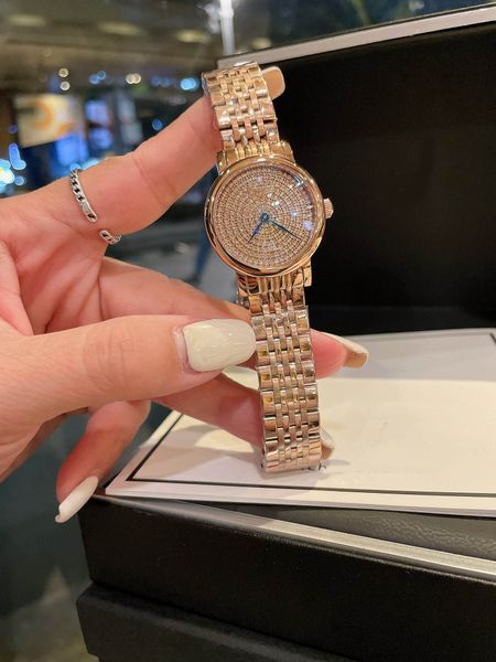 2022 new watch equipped with imported quartz movement pearl shell dial crystal diamonds are exquisite athens shiny 316 stainless steel case, Slivery;golden
2022 new watch equipped with imported quartz movement pearl shell dial crystal diamonds are exquisite athens shiny 316 stainless steel case, Slivery;golden