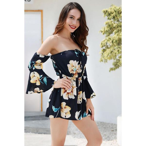 women's jumpsuits & rompers wholesale custom retail factory price good quality fashion one-shoulder flared sleeve printed jumpsuit, Black;white
women's jumpsuits & rompers wholesale custom retail factory price good quality fashion one-shoulder flared sleeve printed jumpsuit, Black;white