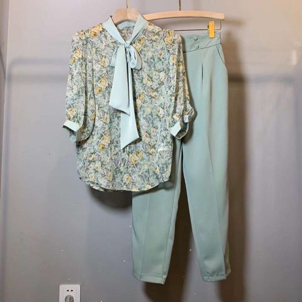 dress women's set summer work suit ladies bow collar floral print shirt+calf length pants & capris sets 2pc, Black;gray
dress women's set summer work suit ladies bow collar floral print shirt+calf length pants & capris sets 2pc, Black;gray