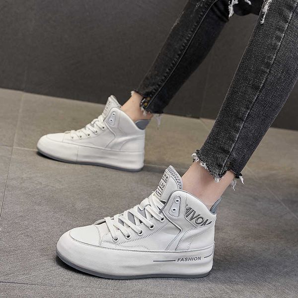 leather high small white shoes women's autumn 2021 fashion versatile flat bottom casual board show thin handbag women
leather high small white shoes women's autumn 2021 fashion versatile flat bottom casual board show thin handbag women