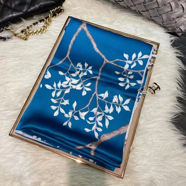 scarves winter indigo 100% silk shawls women chinese style double faces buttons long scarf fall luxury natural amice, Blue;gray
scarves winter indigo 100% silk shawls women chinese style double faces buttons long scarf fall luxury natural amice, Blue;gray