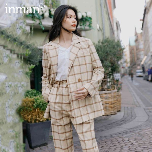 women's suits & blazers blazers spring autumn elegnat casual retro style plaid pattern double breast button long sleeve blazer st6r, White;black
women's suits & blazers blazers spring autumn elegnat casual retro style plaid pattern double breast button long sleeve blazer st6r, White;black