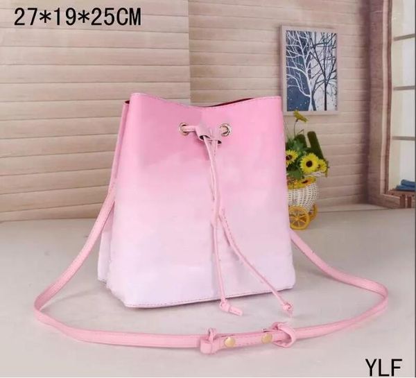classic 2022 luxurys designers drawstring bag bucket handbags string shoulder bags letter florals women totes fashion leather crossbody clut
classic 2022 luxurys designers drawstring bag bucket handbags string shoulder bags letter florals women totes fashion leather crossbody clut