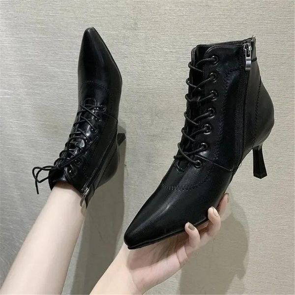 boots 2021 fashion pointed women casual high heel shoes autumn early winter elegant ladies ankle booties black beige footwear
boots 2021 fashion pointed women casual high heel shoes autumn early winter elegant ladies ankle booties black beige footwear