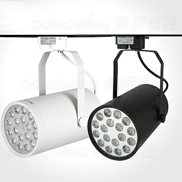 4pcs 18w led track light spotlight suspend mounted or ceiling lighting for clothing shop jewel store showroom lights
4pcs 18w led track light spotlight suspend mounted or ceiling lighting for clothing shop jewel store showroom lights