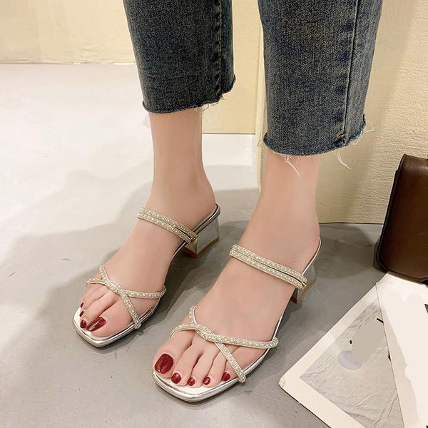 shoes slippers casual slides slipers women square toe med jelly flip flops luxury soft 2021 block summer glitter crystal hoof he, Black
shoes slippers casual slides slipers women square toe med jelly flip flops luxury soft 2021 block summer glitter crystal hoof he, Black