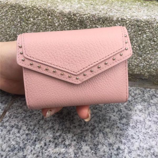 wallets leather women's wallet fashion simple small short ultra-thin folding multi-function card bag, Red;black
wallets leather women's wallet fashion simple small short ultra-thin folding multi-function card bag, Red;black