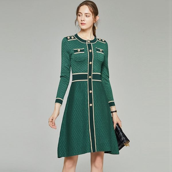 dresses new winter runway designer plaid glitter knitting women's long sleeve a-line slim green sweater dress, Black;gray
dresses new winter runway designer plaid glitter knitting women's long sleeve a-line slim green sweater dress, Black;gray