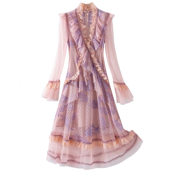 2021 spring new lace v-neck wave point irregular dress women long flare sleeve dresses female elegant casual ruffle dress, Black;gray
2021 spring new lace v-neck wave point irregular dress women long flare sleeve dresses female elegant casual ruffle dress, Black;gray