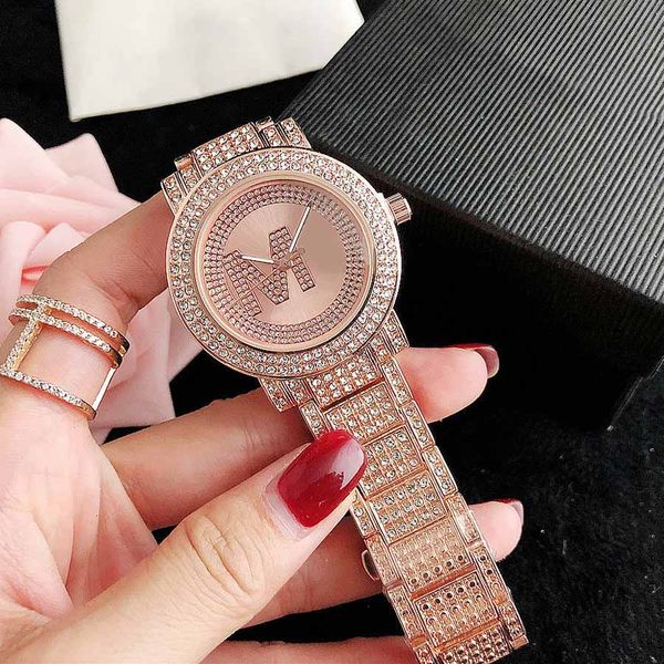 brand watches women girl diamond crystal big letters style metal steel band quartz wrist watch m126, Slivery;brown
brand watches women girl diamond crystal big letters style metal steel band quartz wrist watch m126, Slivery;brown