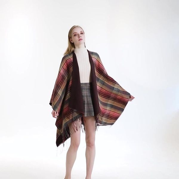 scarves 2021 summer fashion trendy cloak women's color striped plain weave tassel jacquard curled imitation cashmere warm shawl, Blue;gray
scarves 2021 summer fashion trendy cloak women's color striped plain weave tassel jacquard curled imitation cashmere warm shawl, Blue;gray