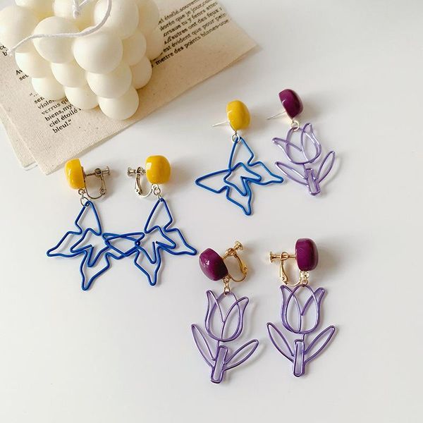 stud linmouge 2021 hollow geometric earrings for women fashion vintage sweet creative girl's gifts female trendy jewlery ef228, Golden;silver
stud linmouge 2021 hollow geometric earrings for women fashion vintage sweet creative girl's gifts female trendy jewlery ef228, Golden;silver