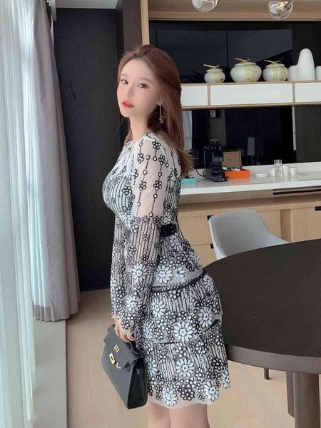 new spring embroidery sequin women long sleeve runway party dress, Black;gray