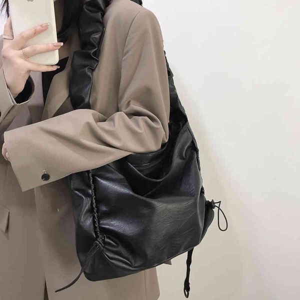 fashion retro solid color crossbody bag women pleated cloud pu totes travel streetwear large capacity shoulder messenger pouch c0508
fashion retro solid color crossbody bag women pleated cloud pu totes travel streetwear large capacity shoulder messenger pouch c0508