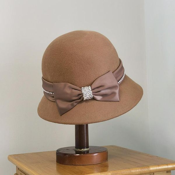 stingy brim hats japanese retro casual woolen pearl diamond chain satin bow fisherman hat basin fashion felt autumn winter, Blue;gray
stingy brim hats japanese retro casual woolen pearl diamond chain satin bow fisherman hat basin fashion felt autumn winter, Blue;gray