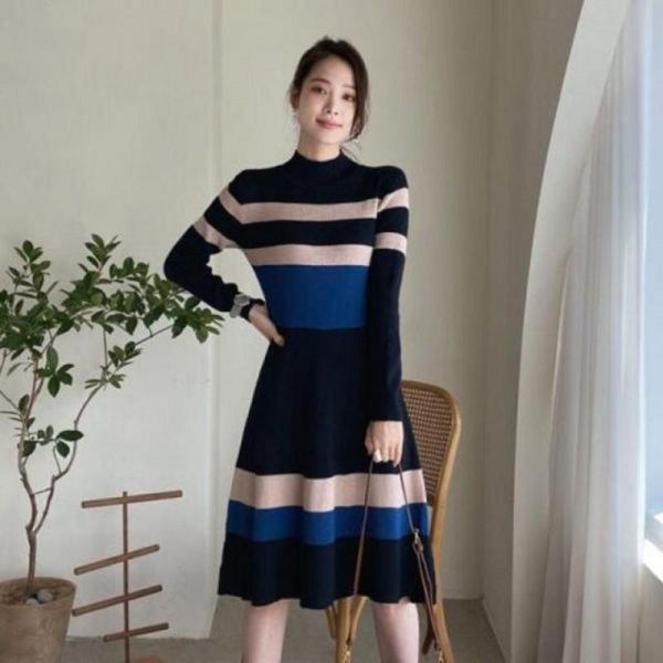 casual dresses 2021autumn winter runway chic elegant knitting sweater dress long sleeve lace-up high end stretch knit stripe, Black;gray
casual dresses 2021autumn winter runway chic elegant knitting sweater dress long sleeve lace-up high end stretch knit stripe, Black;gray