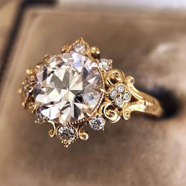wedding rings 2021 cute female big zircon stone ring yellow gold jewelry promise engagement for women valentine's day gifts, Slivery;golden
wedding rings 2021 cute female big zircon stone ring yellow gold jewelry promise engagement for women valentine's day gifts, Slivery;golden