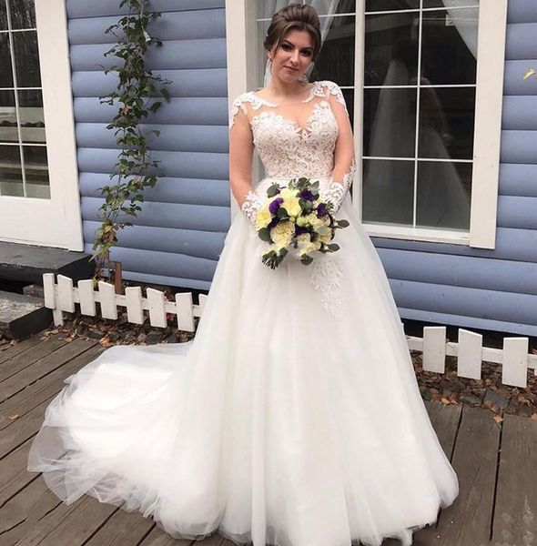 jewel neck long sleeves lace a line wedding dresses with appliques court trian tulle bridal gowns plus size vestidos de novia, White
jewel neck long sleeves lace a line wedding dresses with appliques court trian tulle bridal gowns plus size vestidos de novia, White
