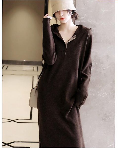 casual dresses it's easy to wear. very nice. a fashionable all wool knitting thread hooded dress, Black;gray
casual dresses it's easy to wear. very nice. a fashionable all wool knitting thread hooded dress, Black;gray