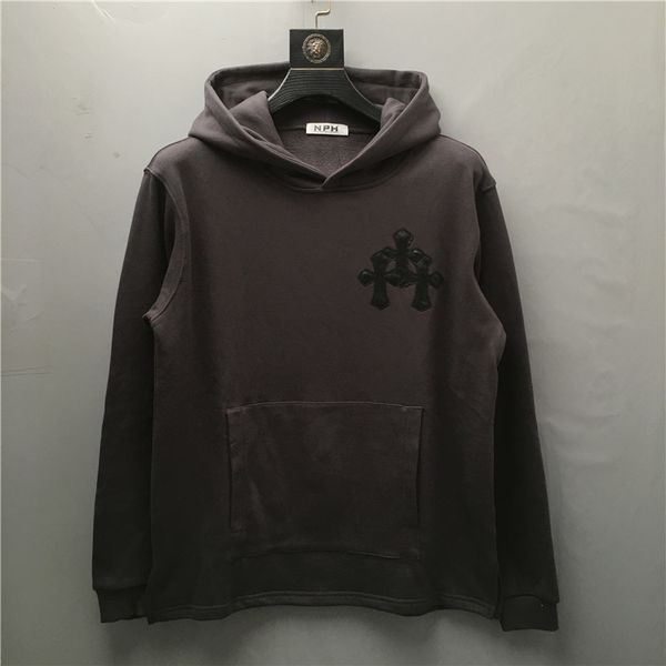 2021 autumn winter tide brand new loose three dimensional pu leather embroidery cross hooded sweater men's, Black
2021 autumn winter tide brand new loose three dimensional pu leather embroidery cross hooded sweater men's, Black