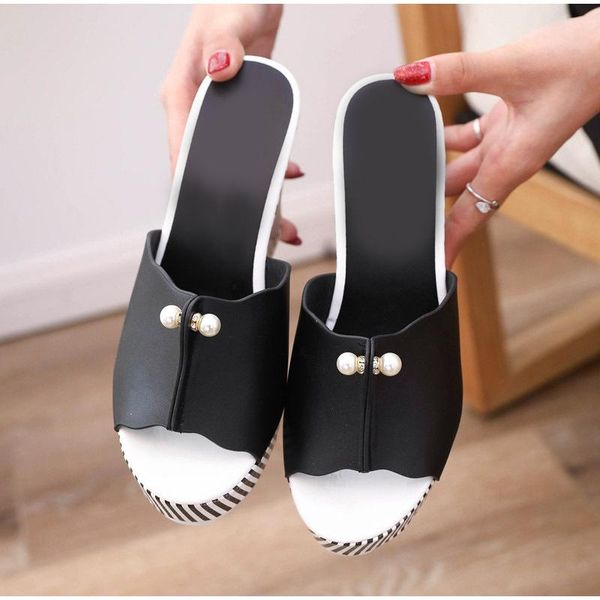 summer outdoor mature female slides wedges women's slippers toe pearl pu leather striped ladies shoes thick botomn sandals peep, Black
summer outdoor mature female slides wedges women's slippers toe pearl pu leather striped ladies shoes thick botomn sandals peep, Black