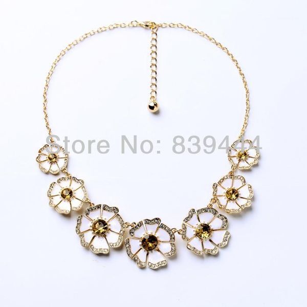 chokers elegant polished gold color white enamel flower necklace1, Golden;silver
chokers elegant polished gold color white enamel flower necklace1, Golden;silver