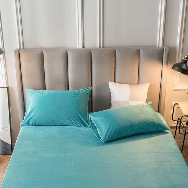 pillow case 2pcs/lot 48x74cm home bedding pillowcase soft comfortable solid color cushion cover coral velvet
pillow case 2pcs/lot 48x74cm home bedding pillowcase soft comfortable solid color cushion cover coral velvet