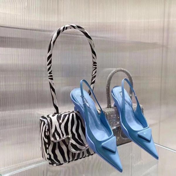 sandals spring 2021 baotou middle heel pointed stiletto shoes and woman, Black
sandals spring 2021 baotou middle heel pointed stiletto shoes and woman, Black