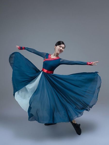 ethnic clothing mongolian dance clothes women's high-end performance big skirt national art examination, Red
ethnic clothing mongolian dance clothes women's high-end performance big skirt national art examination, Red