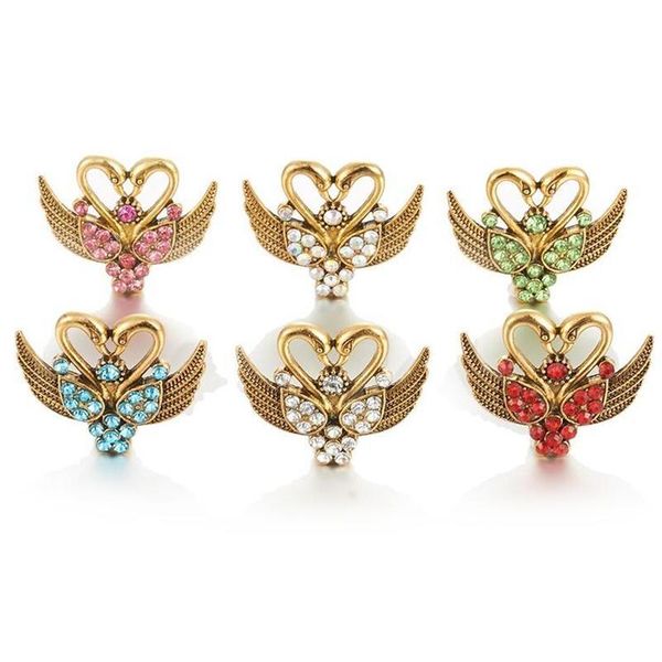 2022 new ginger snap crysal swan lover chunks 18mm metal snaps buttons diy bracelet jewelry gift
2022 new ginger snap crysal swan lover chunks 18mm metal snaps buttons diy bracelet jewelry gift