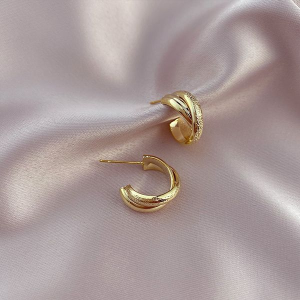 special offer 70% off luxury jewelry s925 silver needle cross feminine temperament fashion cool style versatile earrings, Golden;silver
special offer 70% off luxury jewelry s925 silver needle cross feminine temperament fashion cool style versatile earrings, Golden;silver