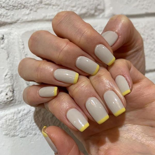 false nails 24pcs grey yellow edge fake nail patch square head glue type short paragraph stickers fashion manicure removable art, Red;gold
false nails 24pcs grey yellow edge fake nail patch square head glue type short paragraph stickers fashion manicure removable art, Red;gold