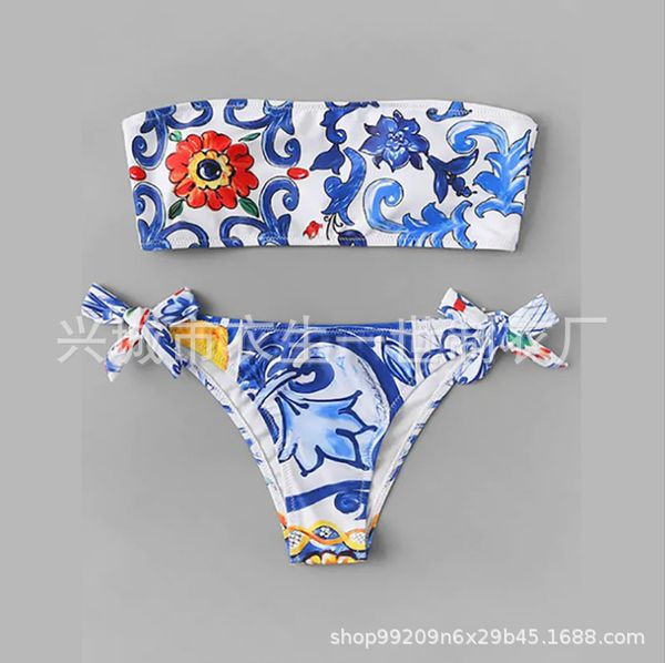 women's fashion 2021 new bikini simple swimsuit, White;black
women's fashion 2021 new bikini simple swimsuit, White;black