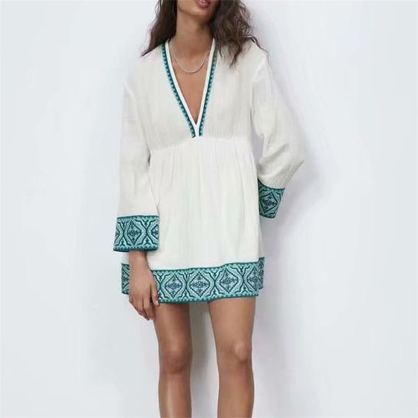 women summer vintage mini dress za long sleeve v-neck embroidery patchwork female elegant street a-line dresses vestidos 210513, Black;gray
women summer vintage mini dress za long sleeve v-neck embroidery patchwork female elegant street a-line dresses vestidos 210513, Black;gray