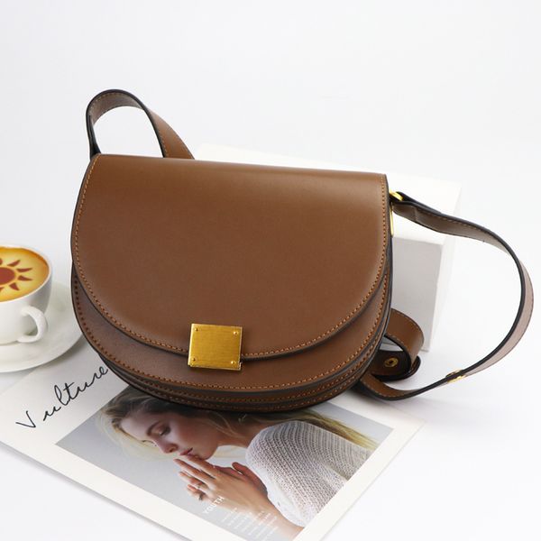 70% off design hand 2021 new small box leather saddle bag fashion versatile one shoulder messenger women's leather flap bag 909z, Red;black
70% off design hand 2021 new small box leather saddle bag fashion versatile one shoulder messenger women's leather flap bag 909z, Red;black