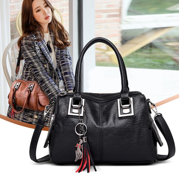 tassel 2021 women's one shoulder messenger bag fashion boston handbag
tassel 2021 women's one shoulder messenger bag fashion boston handbag