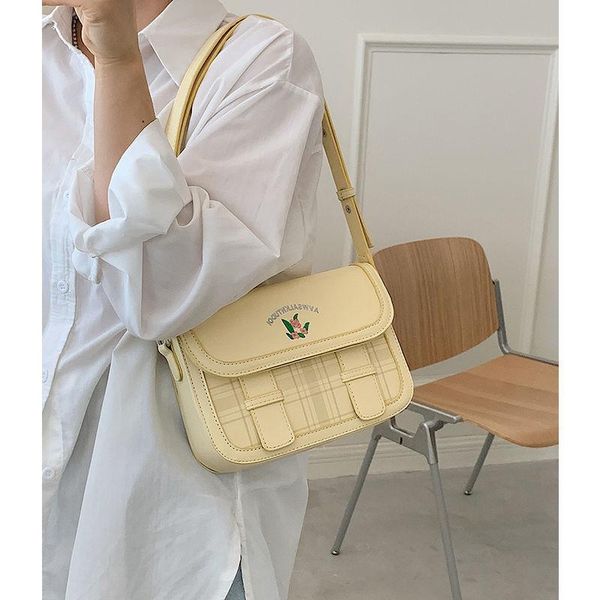 shoulder bags 2021 fashion female single bag portable high-quality pu leather candy color handbags designer crossbody
shoulder bags 2021 fashion female single bag portable high-quality pu leather candy color handbags designer crossbody