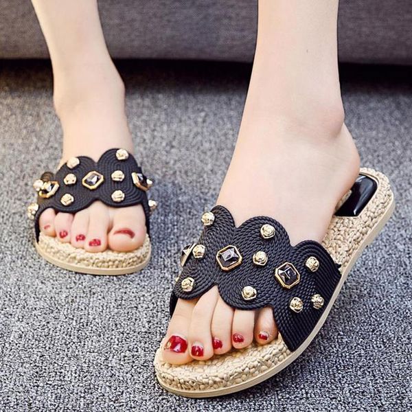 slippers 2021 fashion crystal flat with women beach flip flops home outside summer sandals slip on slides shoes xl383, Black
slippers 2021 fashion crystal flat with women beach flip flops home outside summer sandals slip on slides shoes xl383, Black