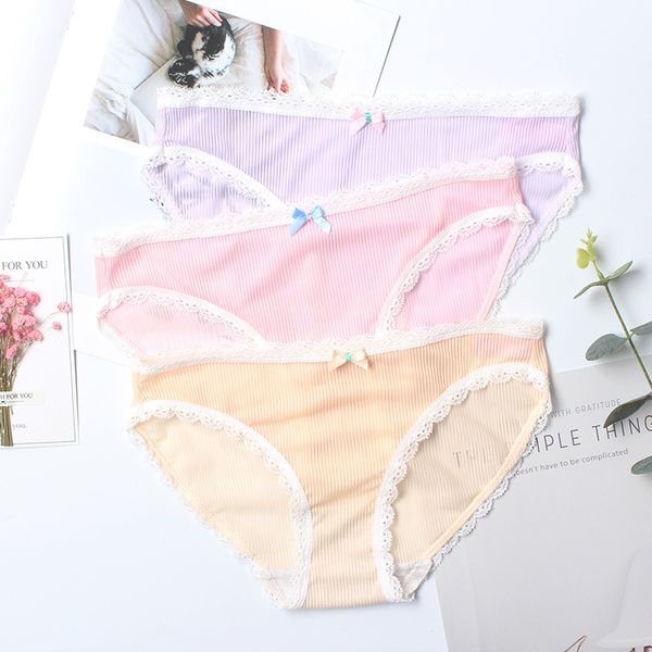 underwear panties fashion ice crotch breathable lace striped women's traceless briefs, Black;white
underwear panties fashion ice crotch breathable lace striped women's traceless briefs, Black;white
