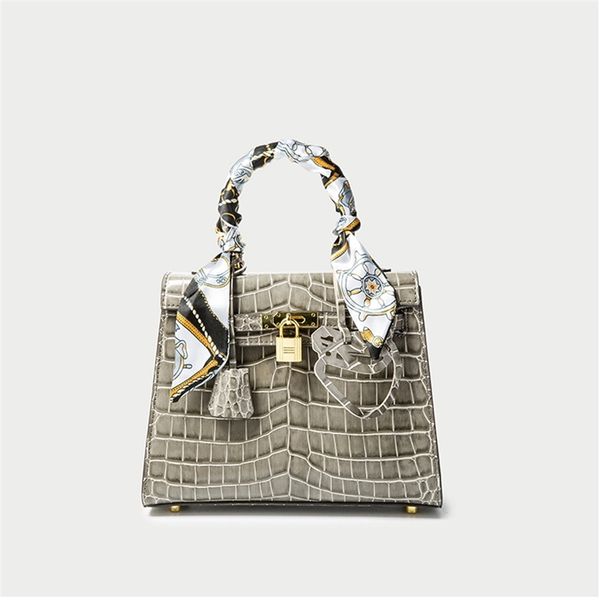 outlet herme 2021 women's leather crocodiless messenger bag fashion versatile bag luxuryss designerss wan
outlet herme 2021 women's leather crocodiless messenger bag fashion versatile bag luxuryss designerss wan