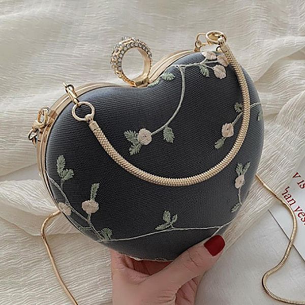 embroiderry flower heart shaped handbag for women 2021 pu leather fashion chic crossbody bag ladies chain shoulder purse cross body
embroiderry flower heart shaped handbag for women 2021 pu leather fashion chic crossbody bag ladies chain shoulder purse cross body